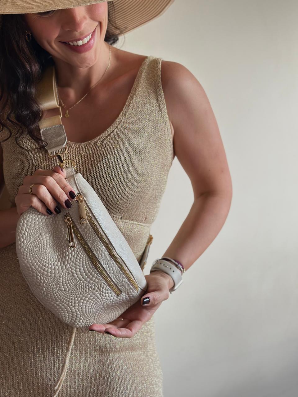 RIÑONERA BEIGE